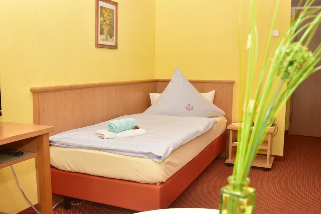 Landhotel Zur Guten Einkehr Grubschütz Exteriér fotografie