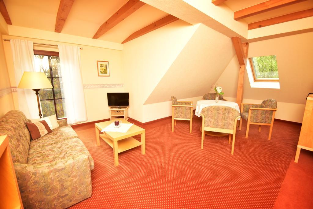 Landhotel Zur Guten Einkehr Grubschütz Exteriér fotografie