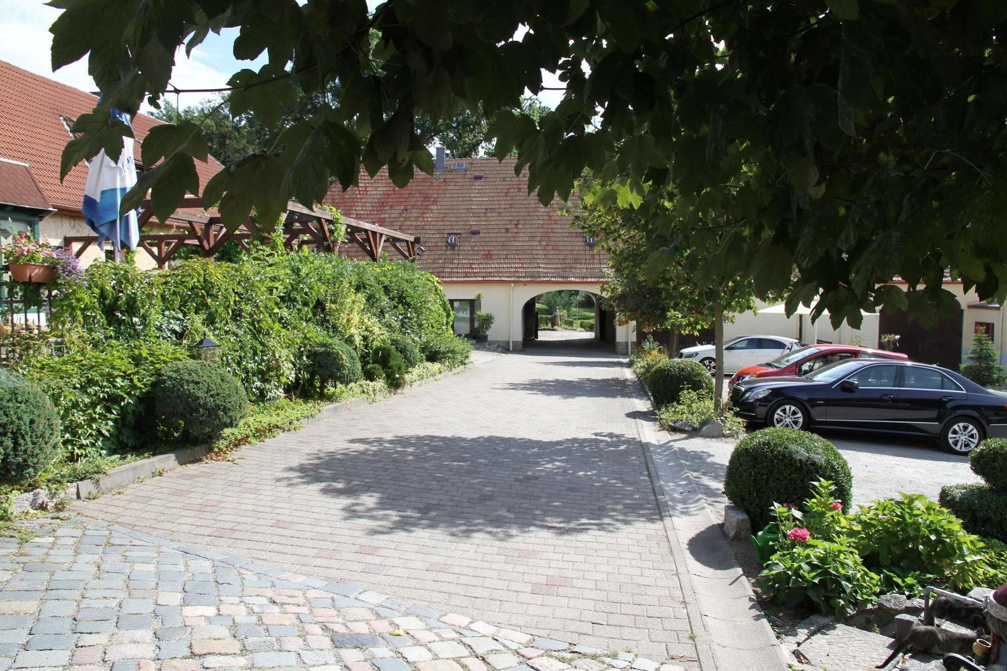 Landhotel Zur Guten Einkehr Grubschütz Exteriér fotografie